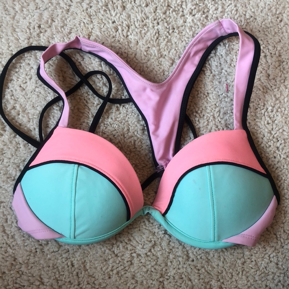 Bathing suit top